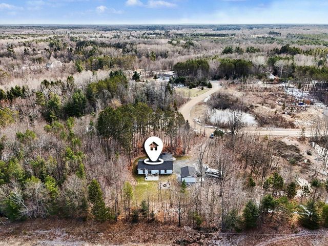 969 N Pine Ridge Drive, Ludington, MI 49431