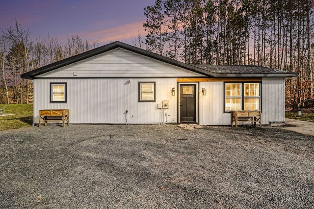 969 N Pine Ridge Drive, Ludington, MI 49431