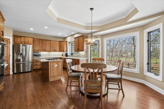 1065 Vineyard Drive, Gurnee, IL 60031