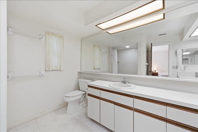 2804 PALAMORE DRIVE, Tampa, FL 33618