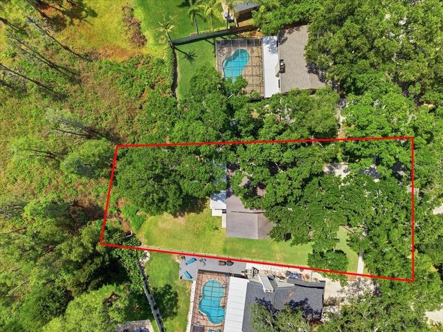 2804 PALAMORE DRIVE, Tampa, FL 33618