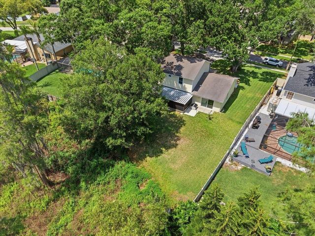 2804 PALAMORE DRIVE, Tampa, FL 33618