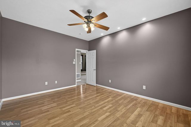 207 TREFOIL CT, Winchester, VA 22602