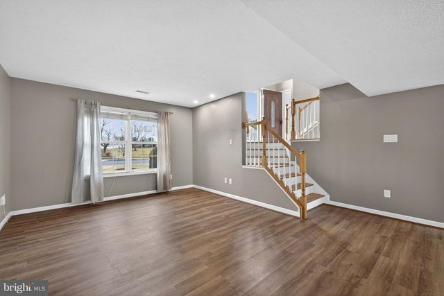 207 TREFOIL CT, Winchester, VA 22602