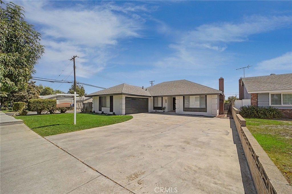 834 W 8th Street, Upland, CA 91786 — photo 2