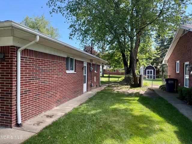 2235 Belvedere Drive, Toledo, OH 43614