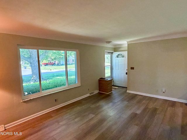 2235 Belvedere Drive, Toledo, OH 43614