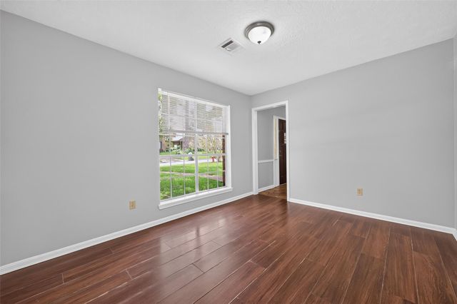 5703 Green Timbers Drive, Humble, TX 77346