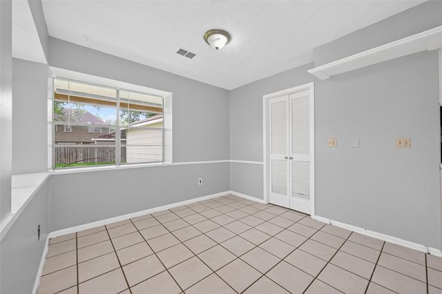 5703 Green Timbers Drive, Humble, TX 77346