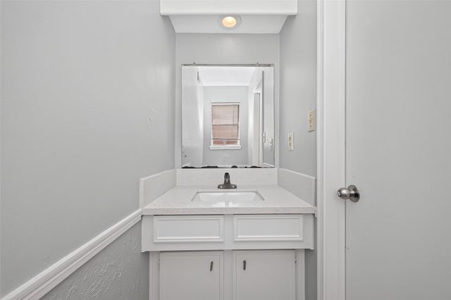 5703 Green Timbers Drive, Humble, TX 77346