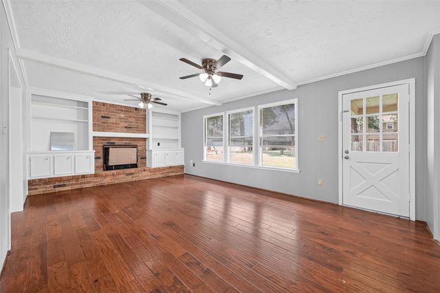 5703 Green Timbers Drive, Humble, TX 77346