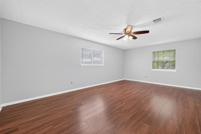 5703 Green Timbers Drive, Humble, TX 77346