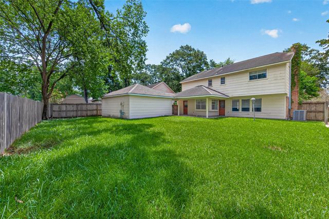 5703 Green Timbers Drive, Humble, TX 77346