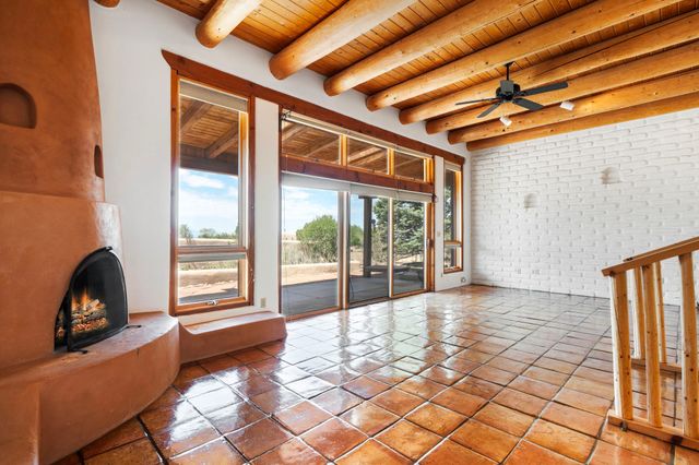 22 Aventura Road, Santa Fe, NM 87508
