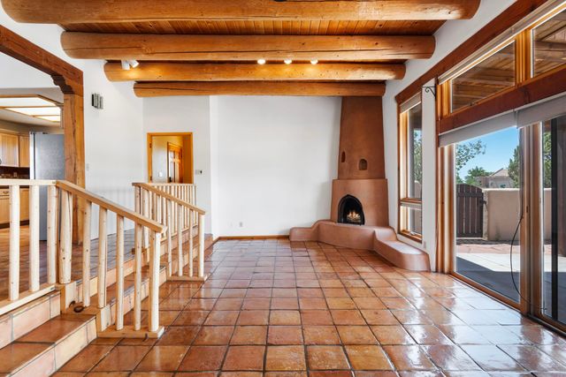 22 Aventura Road, Santa Fe, NM 87508