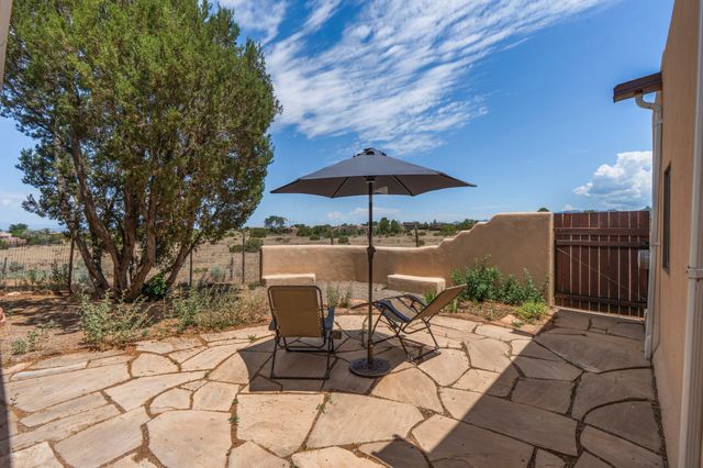 22 Aventura Road, Santa Fe, NM 87508