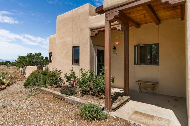 22 Aventura Road, Santa Fe, NM 87508