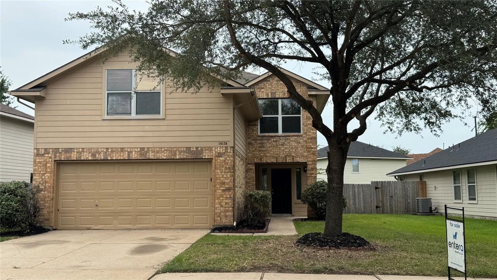 19138 Larkspur Hills Drive, Cypress, TX 77433