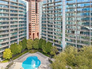950 W Peachtree NW Street 1102, Atlanta, GA 30309