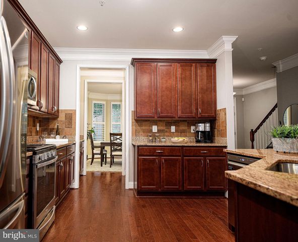 5871 DUNCAN DR, Ellicott City, MD 21043