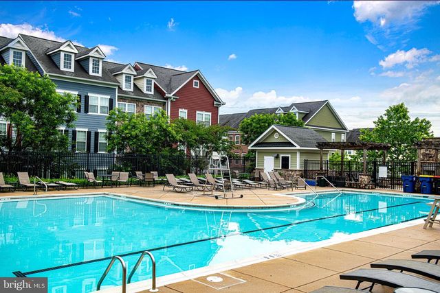 5871 DUNCAN DR, Ellicott City, MD 21043