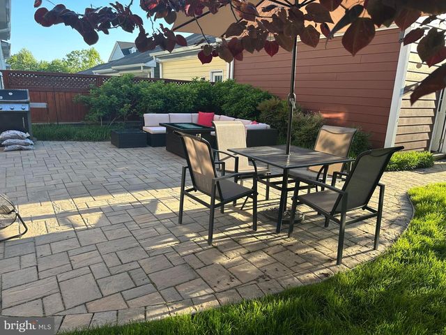 5871 DUNCAN DR, Ellicott City, MD 21043