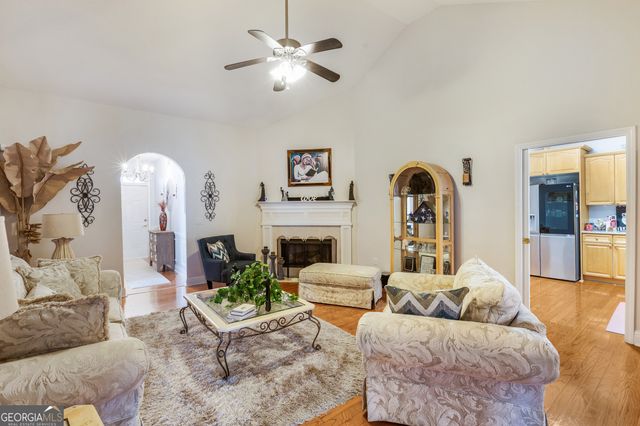 2635 Rosehill Circle, Lithia Springs, GA 30122