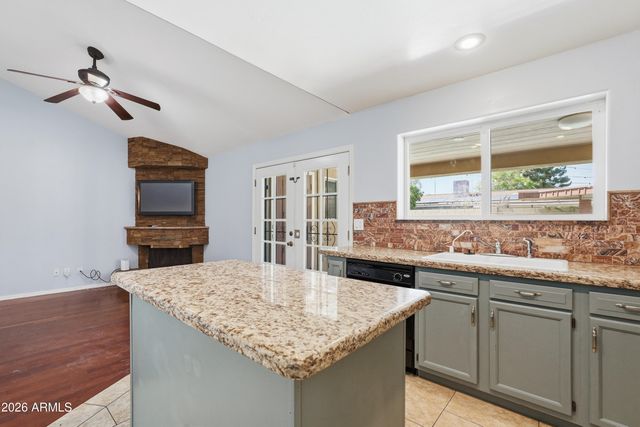 5654 W Mountain View Road, Glendale, AZ 85302