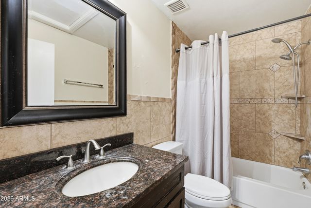 5654 W Mountain View Road, Glendale, AZ 85302