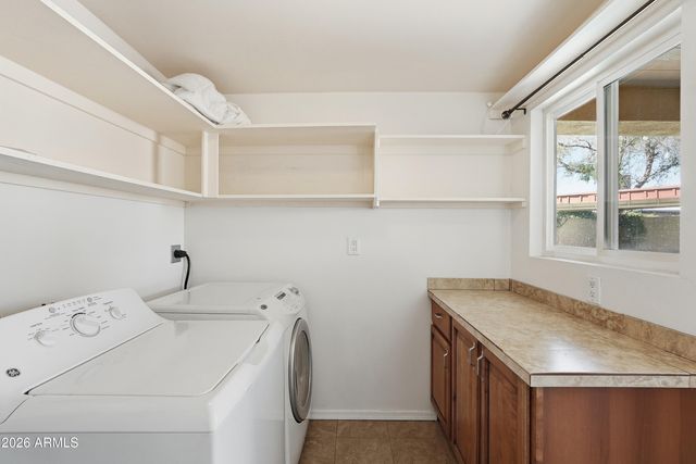 5654 W Mountain View Road, Glendale, AZ 85302