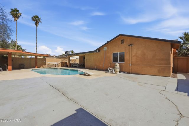 5654 W Mountain View Road, Glendale, AZ 85302