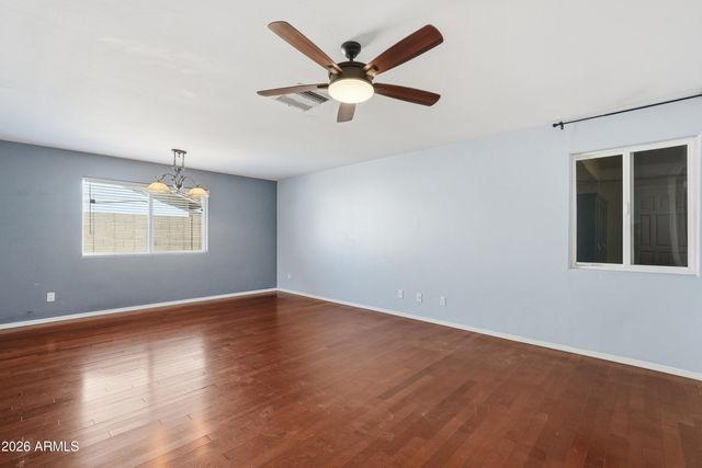5654 W Mountain View Road, Glendale, AZ 85302