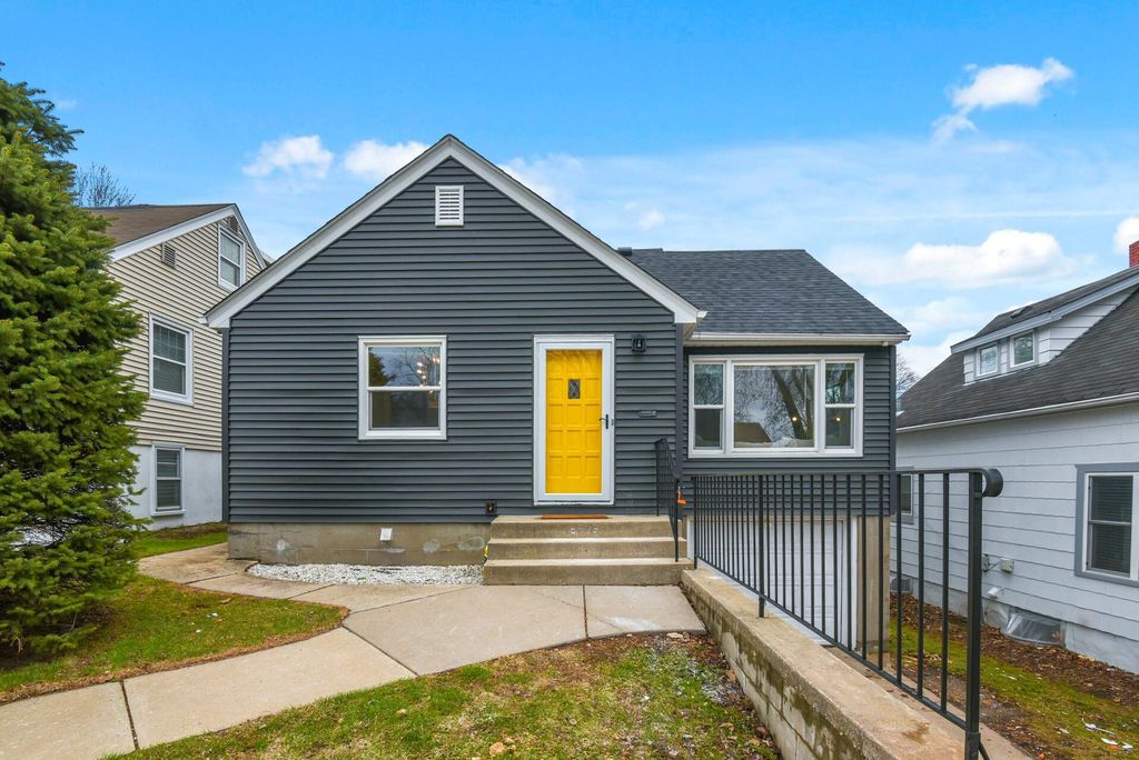5529 Emerson Avenue S, Minneapolis, MN 55419 — exterior