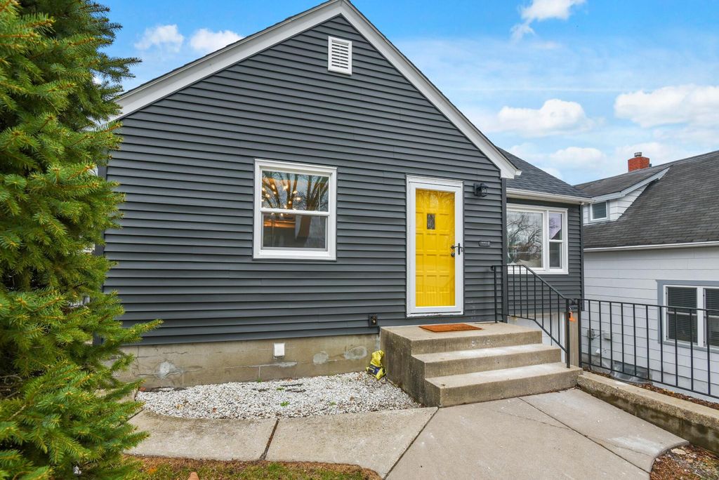 5529 Emerson Avenue S, Minneapolis, MN 55419 — photo 2