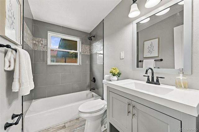 8750 Mcelwain Boulevard, Denver, CO 80229