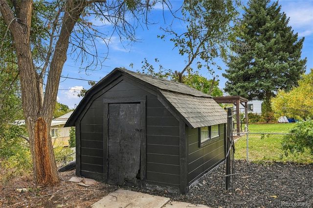 8750 Mcelwain Boulevard, Denver, CO 80229
