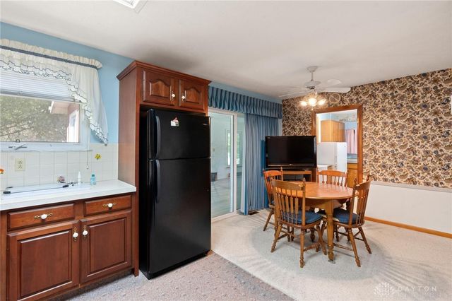 844 Louise Drive, Xenia, OH 45385