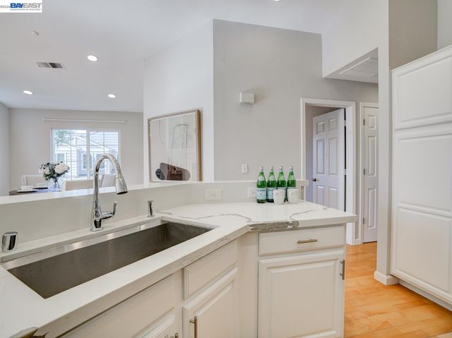 112 Camerota Way, Redwood City, CA 94065