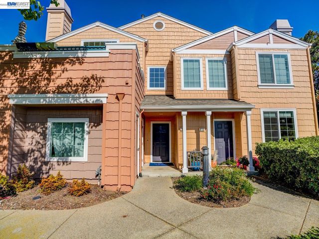 112 Camerota Way, Redwood City, CA 94065