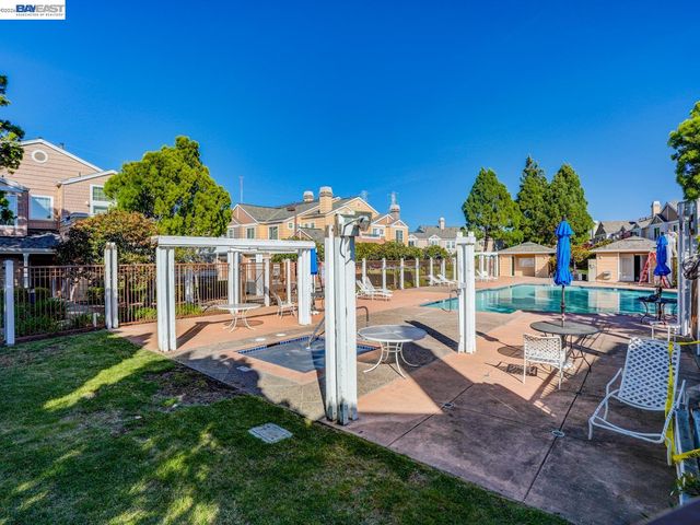 112 Camerota Way, Redwood City, CA 94065