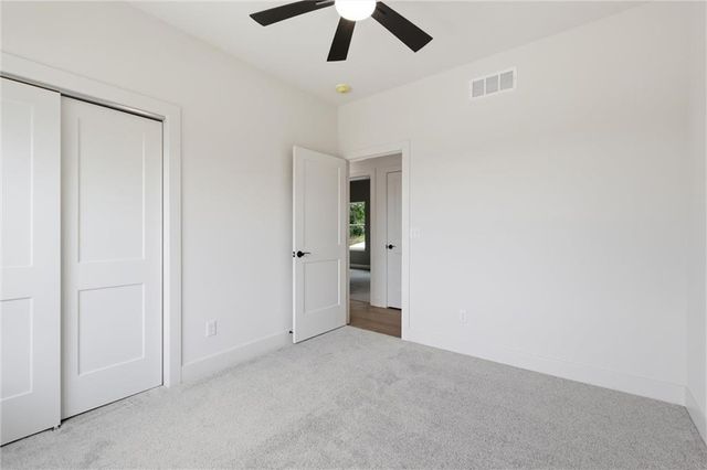 103 S High Street, Sugar Creek, MO 64054