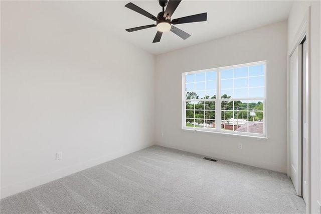 103 S High Street, Sugar Creek, MO 64054