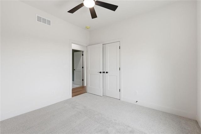 103 S High Street, Sugar Creek, MO 64054