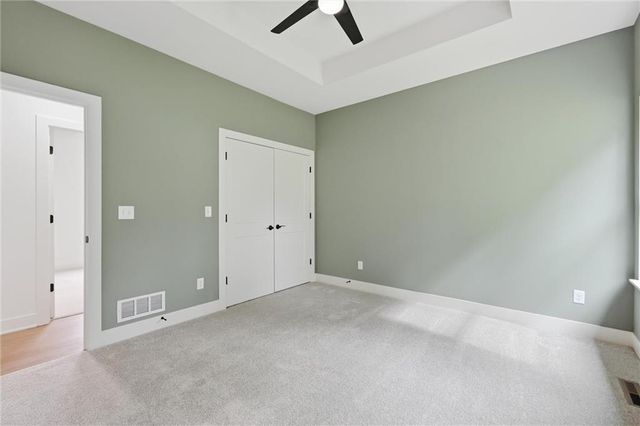103 S High Street, Sugar Creek, MO 64054