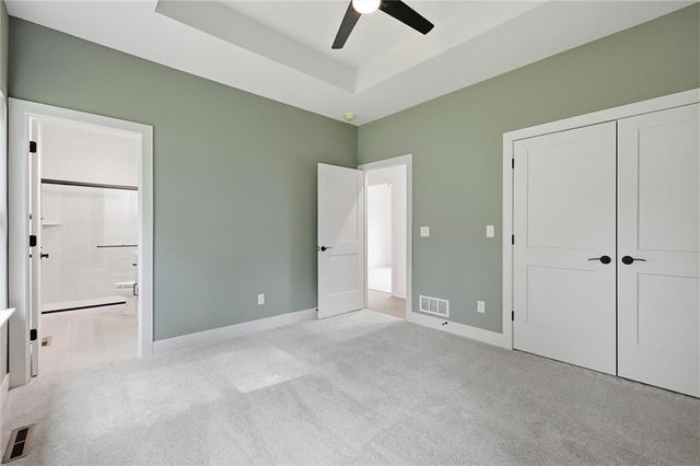 103 S High Street, Sugar Creek, MO 64054