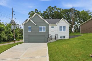 103 S High Street, Sugar Creek, MO 64054