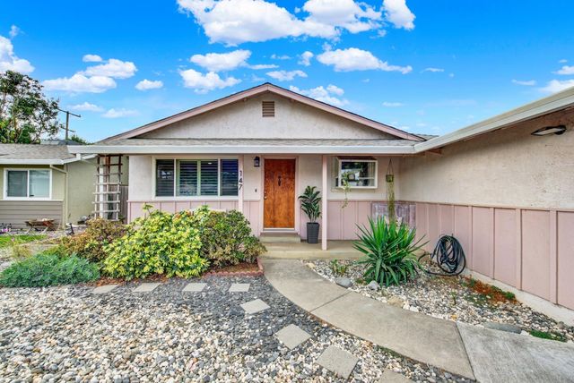 147 W Woodland Ave, Woodland, CA 95695