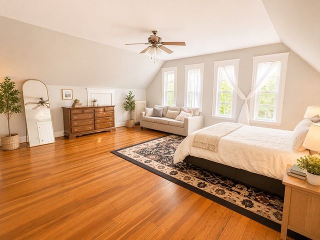 9 Willis St 3, Boston, MA 02125