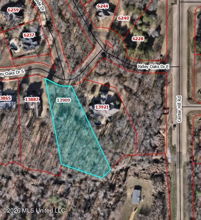 13909 Valley Oaks Drive, Olive Branch, MS 38654 — photo 2