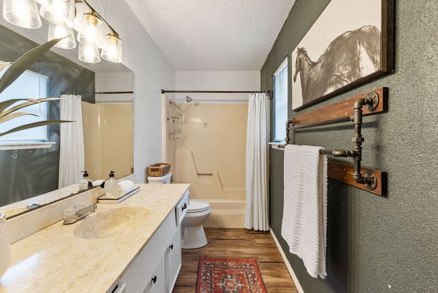 10514 Sundown Dr, Corpus Christi, TX 78410